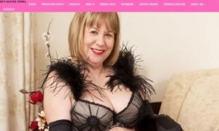 Hot Mature Trisha (hotmaturetrisha.com) Reviews
